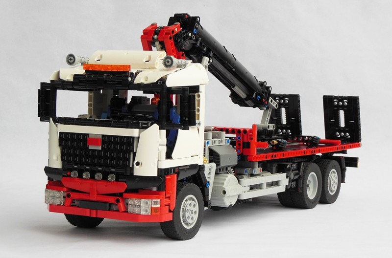 LEGO Technic Recovery Truck with Crane