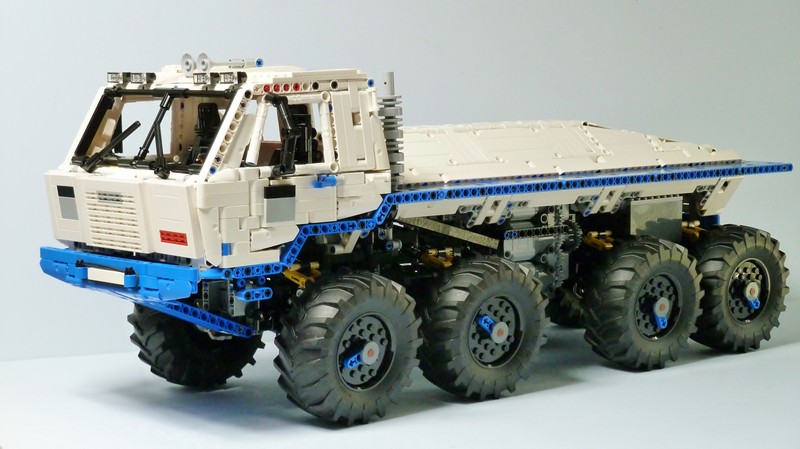 Lego technic Tatra T813 8×8 PROFA